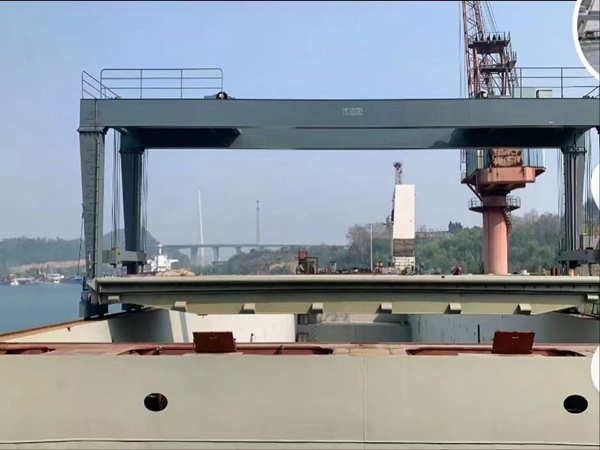 山東煙臺艙蓋吊廠家艙蓋吊工作空間適應(yīng)性好