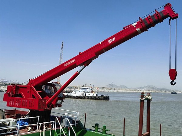 ?江蘇無錫克令吊銷售廠家全液壓柴油克令吊強動力輸出征服復雜工況